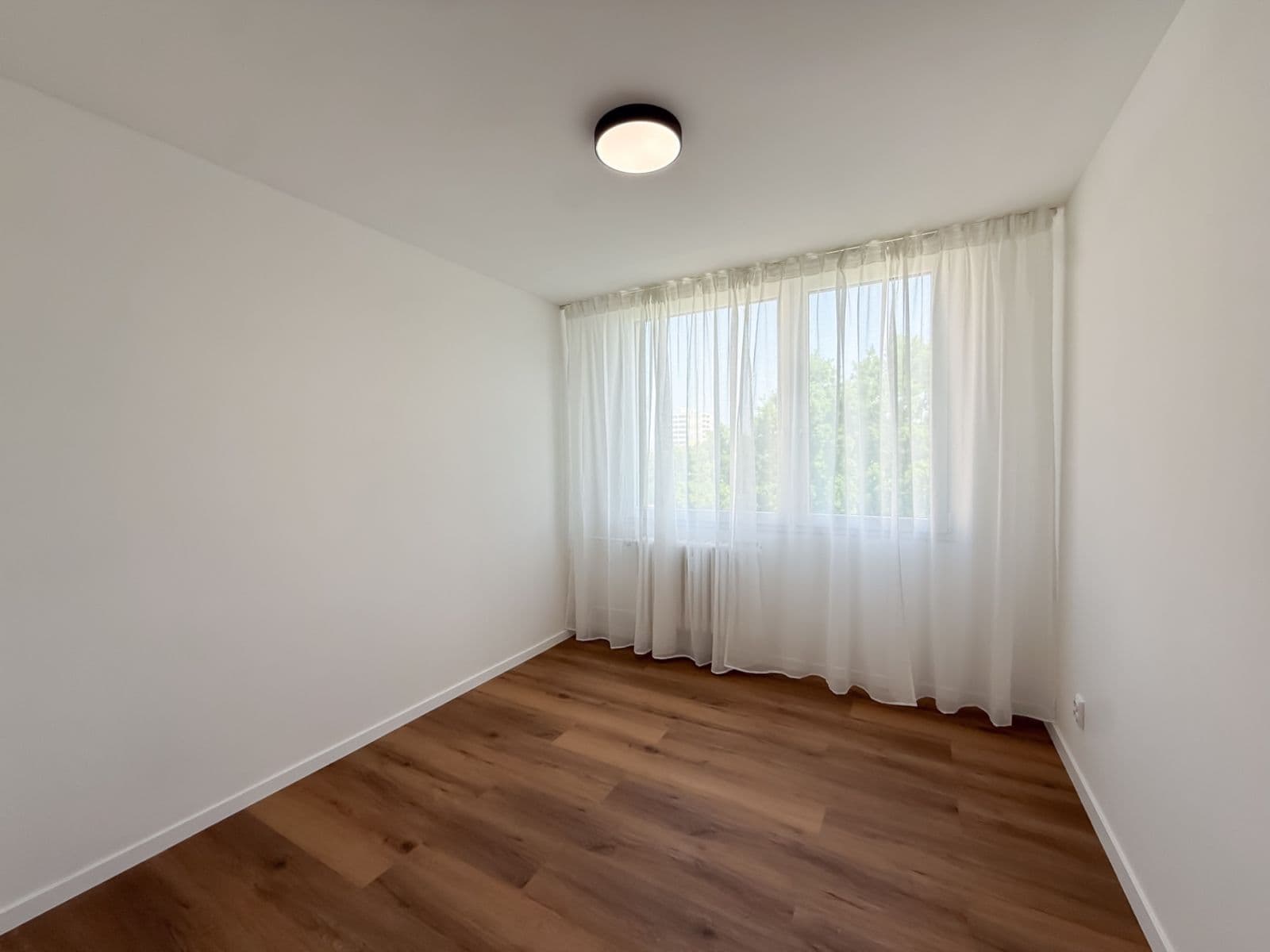 Predaj bytu 3-izbový 74 m², Karla Čapka, Nymburk, Středočeský kraj Predaj bytu 3-izbový 74 m², Karla Čapka, Nymburk, Středočeský kraj