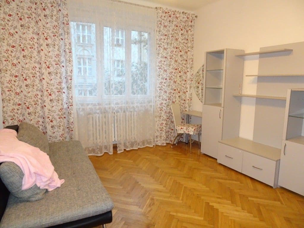 Prenájom bytu 1-izbový 23 m², Písecká, Praha, Praha Prenájom bytu 1-izbový 23 m², Písecká, Praha, Praha