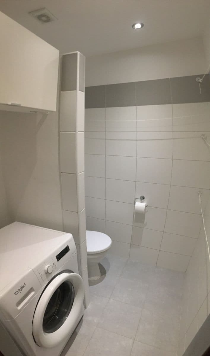 Predaj bytu 3-izbový 67 m², Ctěnická, Praha, Praha Predaj bytu 3-izbový 67 m², Ctěnická, Praha, Praha