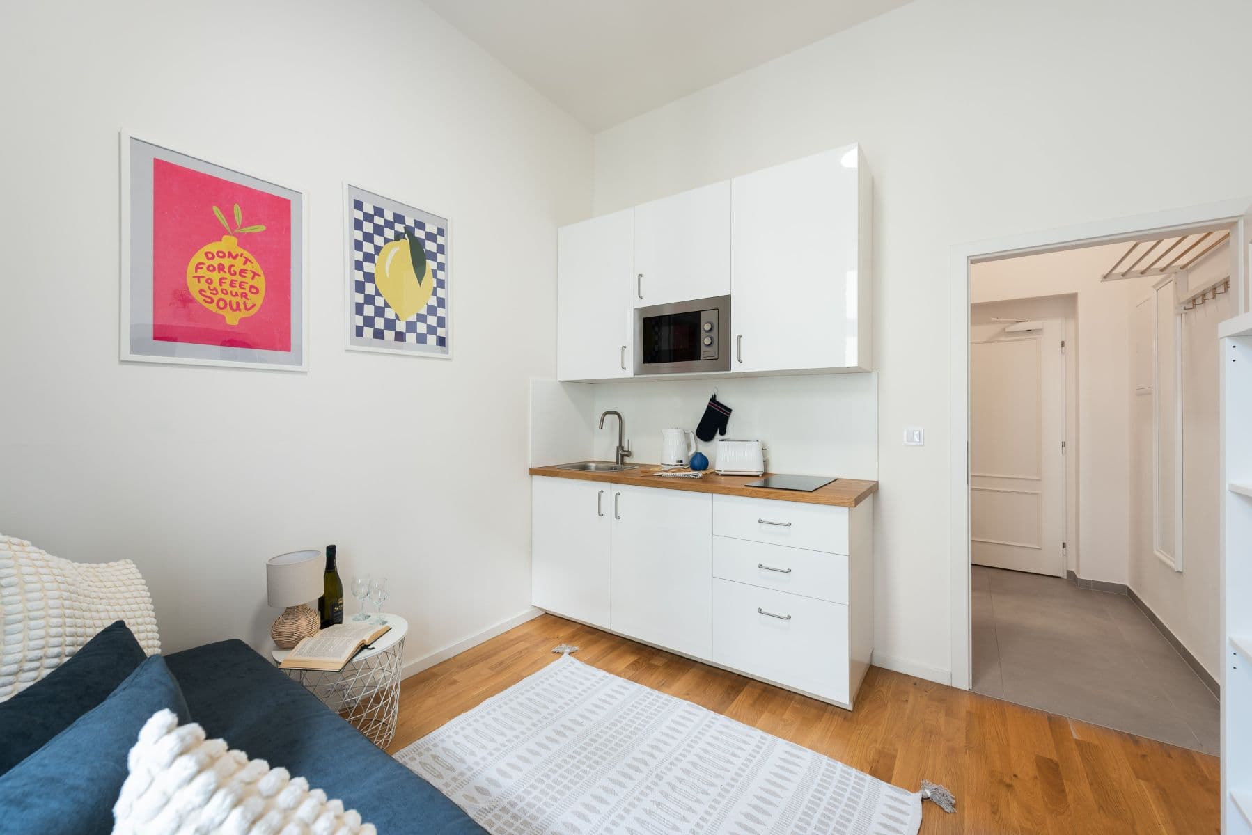 Prenájom bytu 18 m², Čelakovského sady, Praha, Praha Prenájom bytu 18 m², Čelakovského sady, Praha, Praha