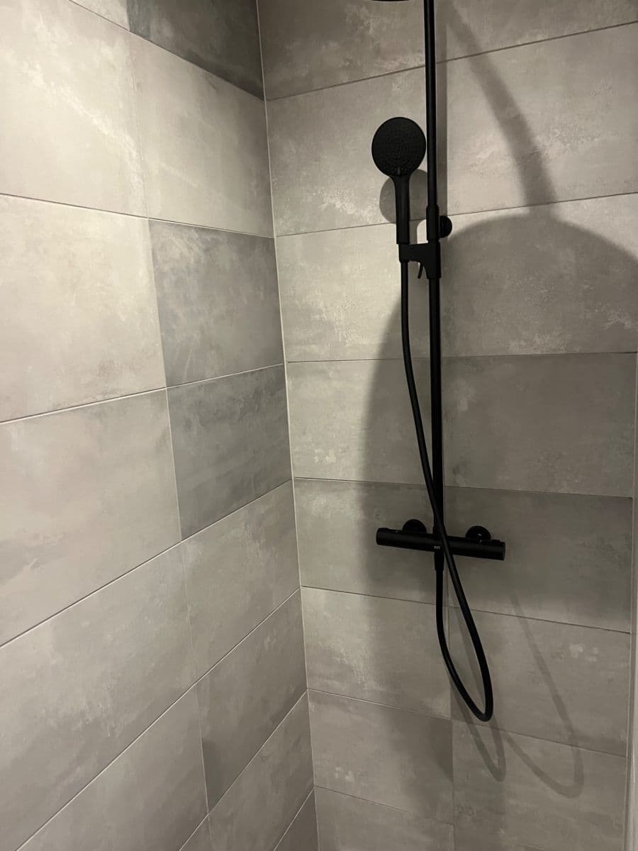 Prenájom bytu 1-izbový 15 m², Plzeňská, Praha, Praha Prenájom bytu 1-izbový 15 m², Plzeňská, Praha, Praha