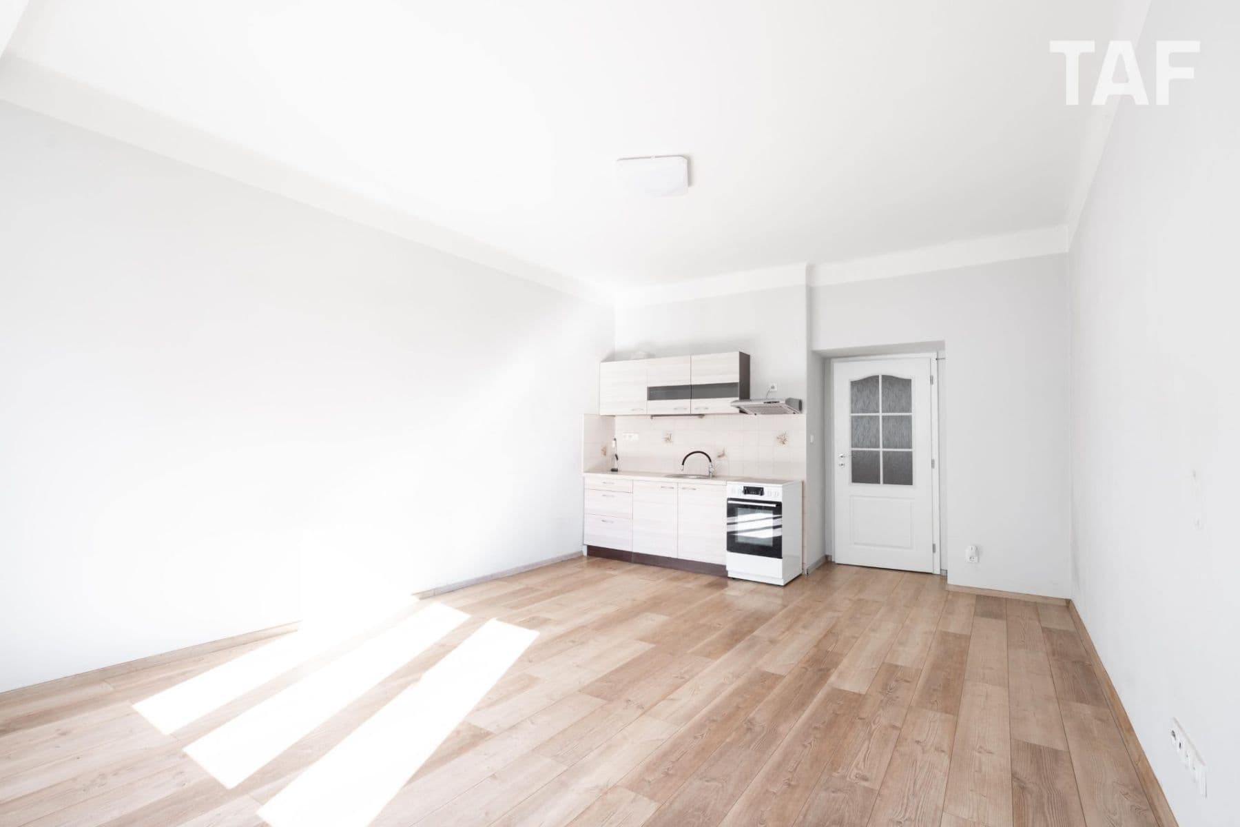 Predaj bytu 1-izbový 34 m², Přípotoční, Praha, Praha Predaj bytu 1-izbový 34 m², Přípotoční, Praha, Praha