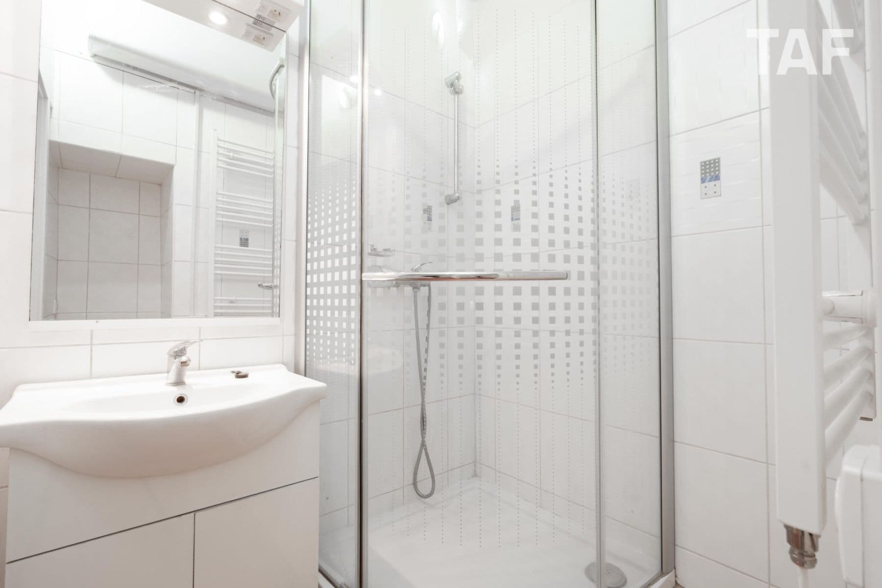 Predaj bytu 1-izbový 34 m², Přípotoční, Praha, Praha Predaj bytu 1-izbový 34 m², Přípotoční, Praha, Praha