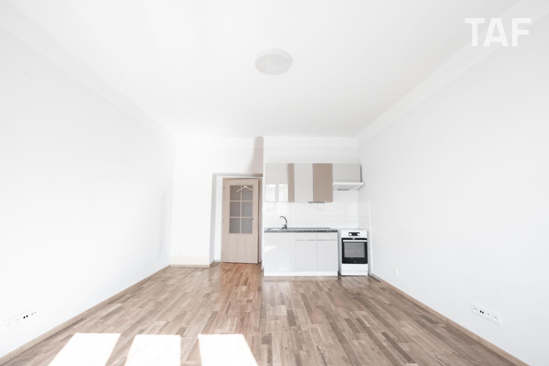 Predaj bytu 1-izbový 34 m², Přípotoční, Praha, Praha Predaj bytu 1-izbový 34 m², Přípotoční, Praha, Praha