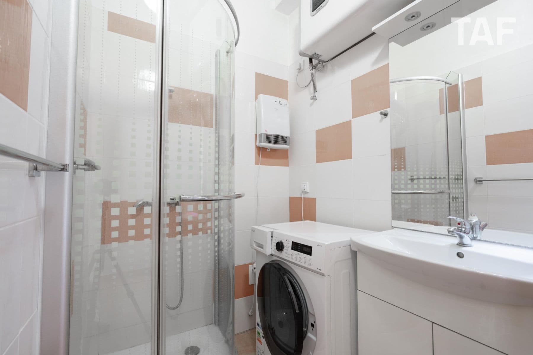 Predaj bytu 1-izbový 34 m², Přípotoční, Praha, Praha Predaj bytu 1-izbový 34 m², Přípotoční, Praha, Praha