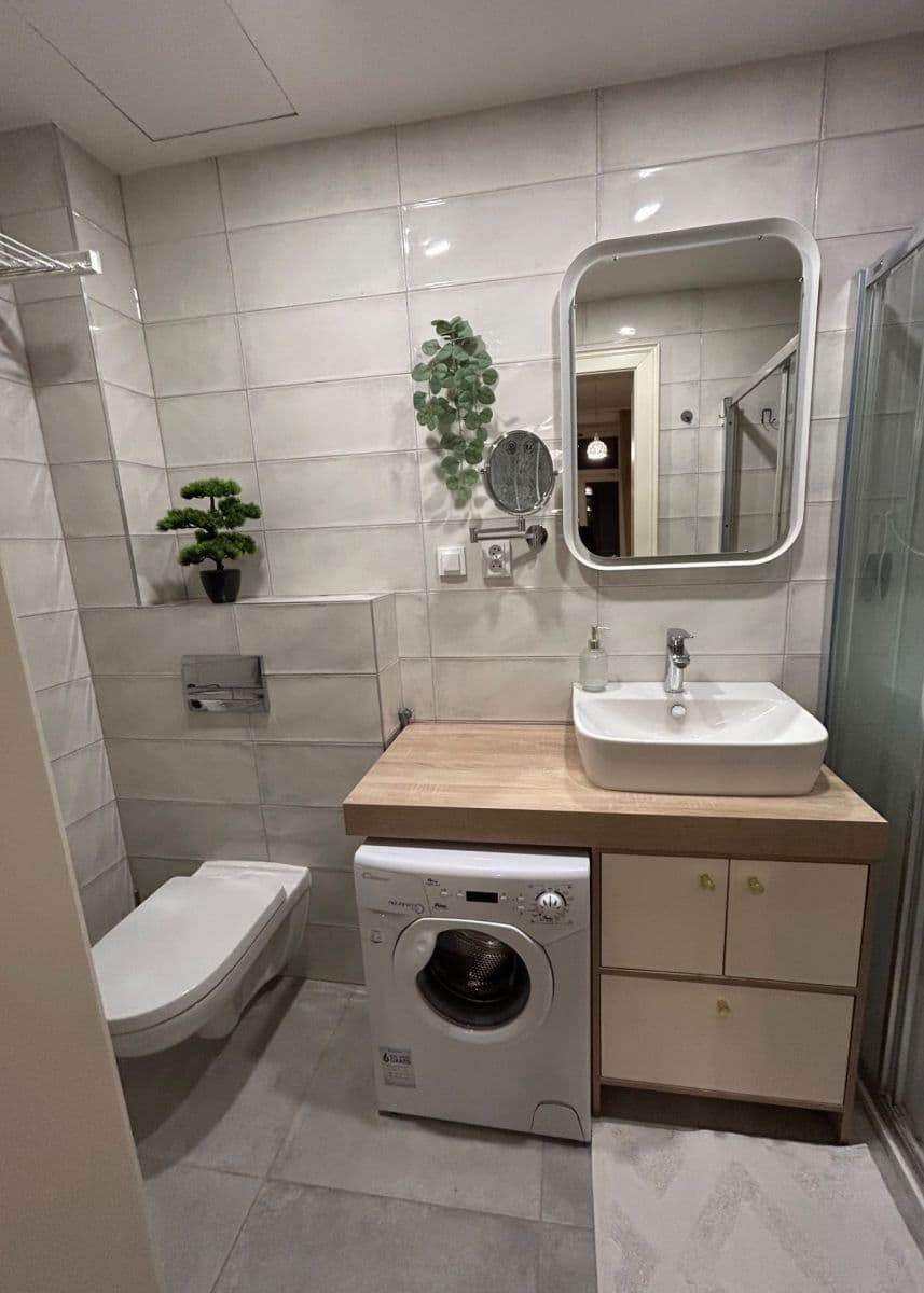 Predaj bytu 2-izbový 32 m², Černomořská, Praha, Praha Predaj bytu 2-izbový 32 m², Černomořská, Praha, Praha