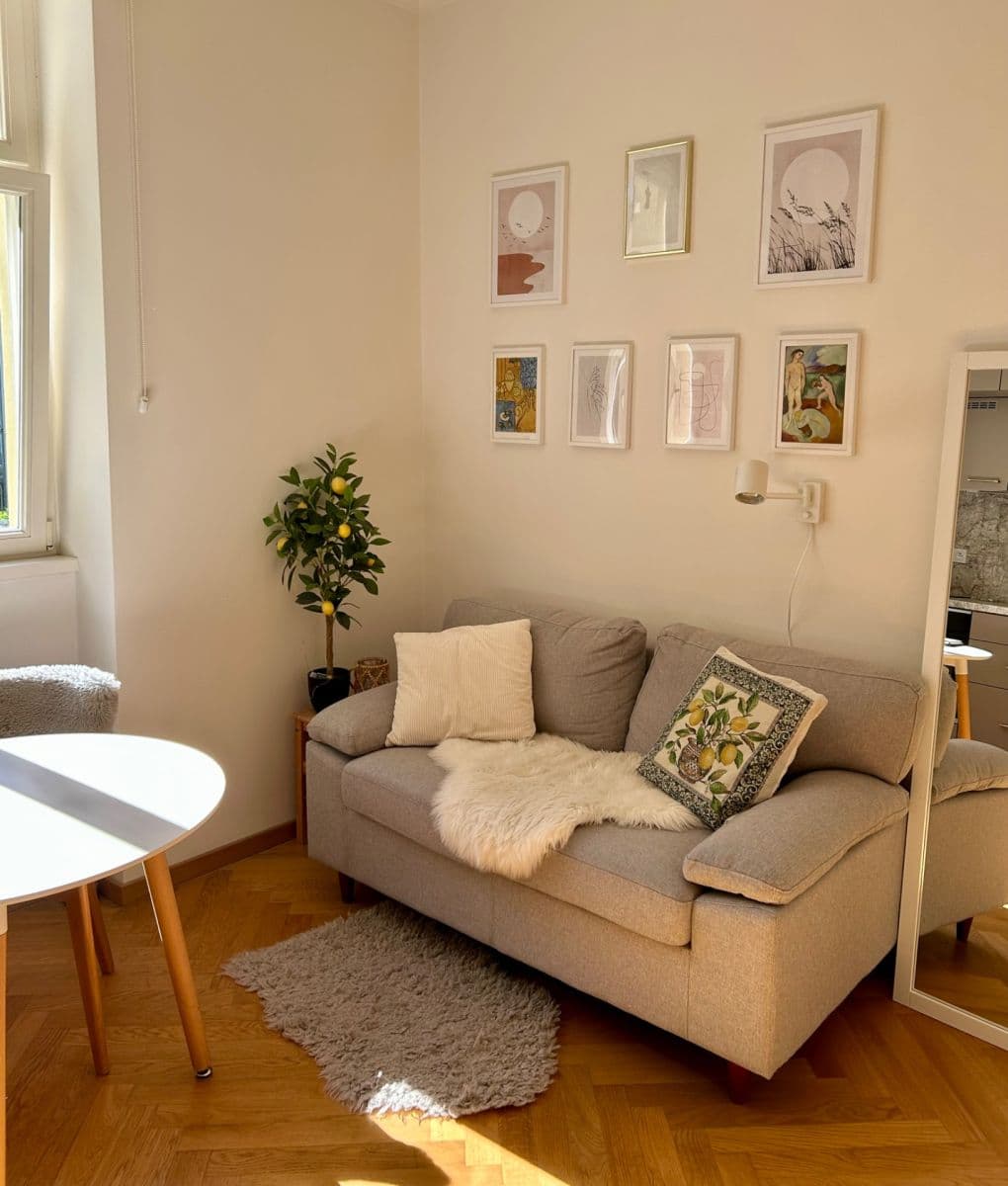 Predaj bytu 2-izbový 32 m², Černomořská, Praha, Praha Predaj bytu 2-izbový 32 m², Černomořská, Praha, Praha