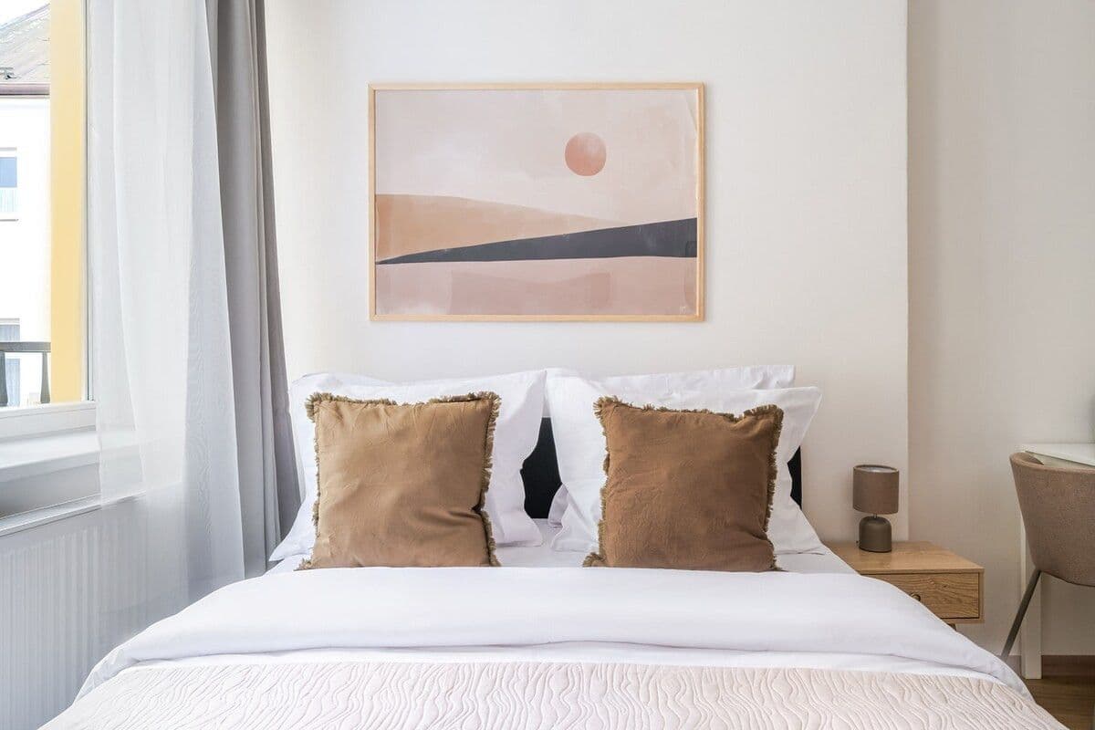 Prenájom bytu 25 m², Prvního pluku, Praha, Praha Prenájom bytu 25 m², Prvního pluku, Praha, Praha