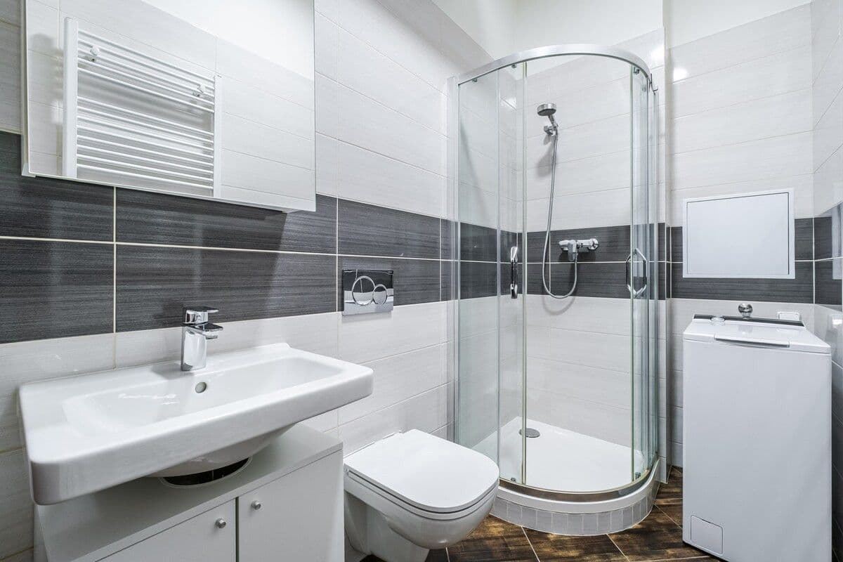 Prenájom bytu 25 m², Prvního pluku, Praha, Praha Prenájom bytu 25 m², Prvního pluku, Praha, Praha