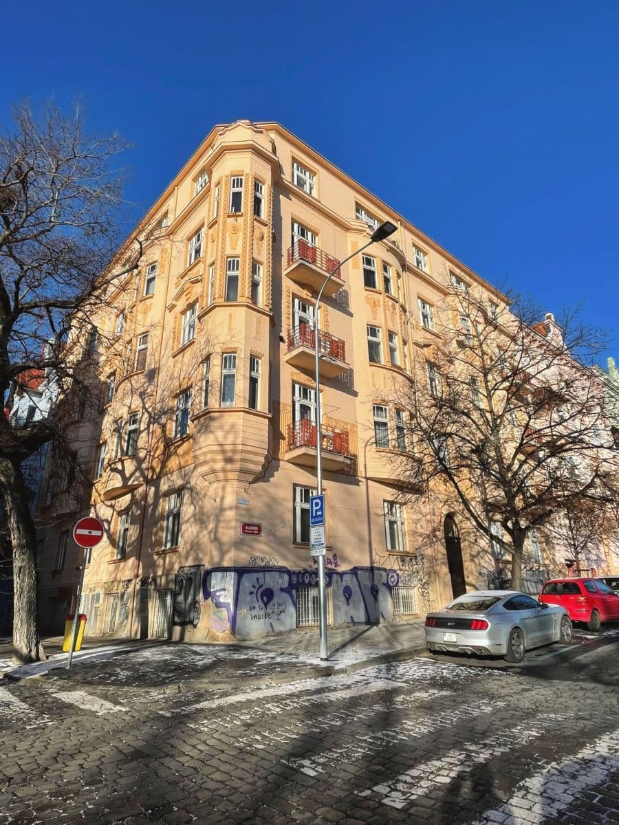 Predaj bytu 1-izbový 67 m², Kladská, Praha, Praha Predaj bytu 1-izbový 67 m², Kladská, Praha, Praha