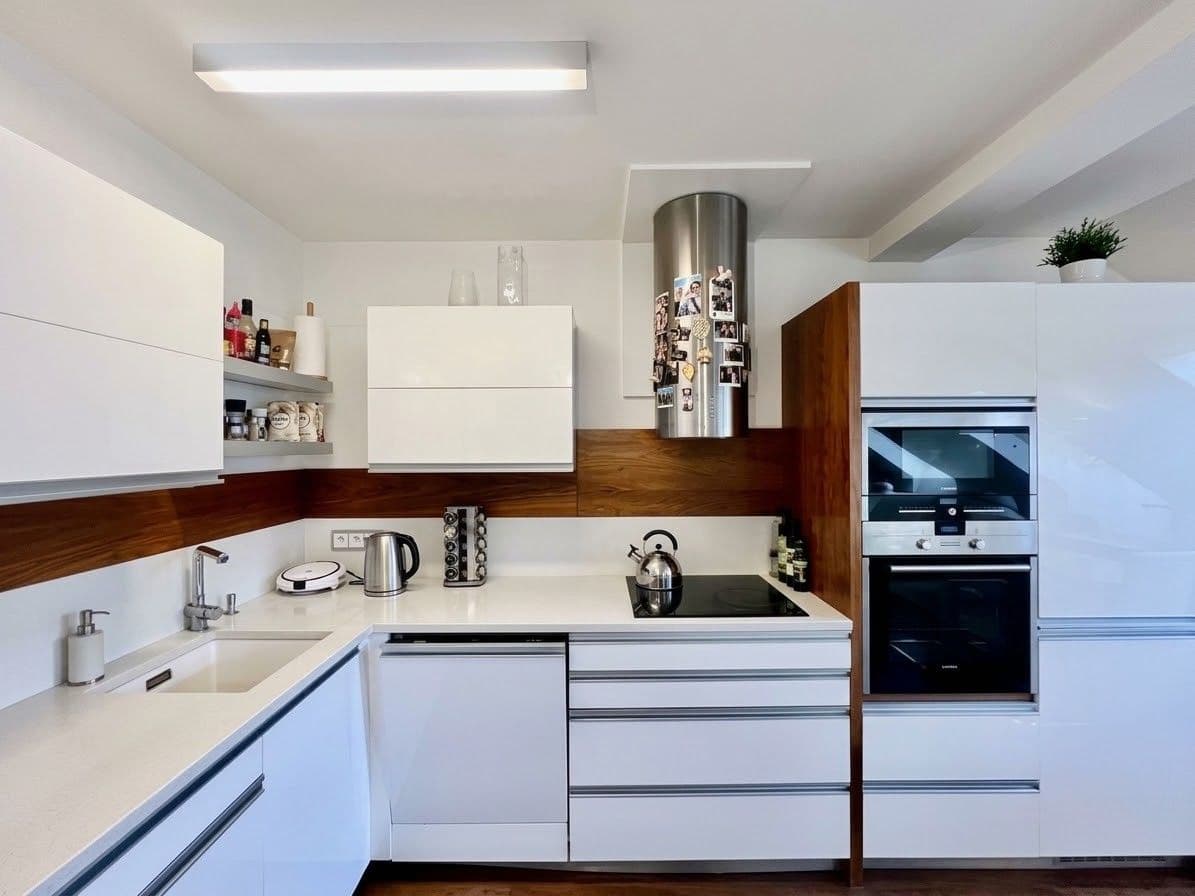 Predaj bytu 3-izbový 123 m², Slezská, Praha, Praha Predaj bytu 3-izbový 123 m², Slezská, Praha, Praha