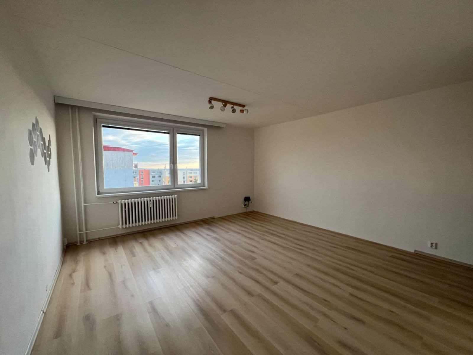 Prenájom bytu 2-izbový 47 m², Elplova, Brno, Jihomoravský kraj Prenájom bytu 2-izbový 47 m², Elplova, Brno, Jihomoravský kraj