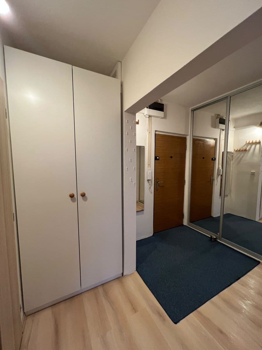 Prenájom bytu 2-izbový 47 m², Elplova, Brno, Jihomoravský kraj Prenájom bytu 2-izbový 47 m², Elplova, Brno, Jihomoravský kraj