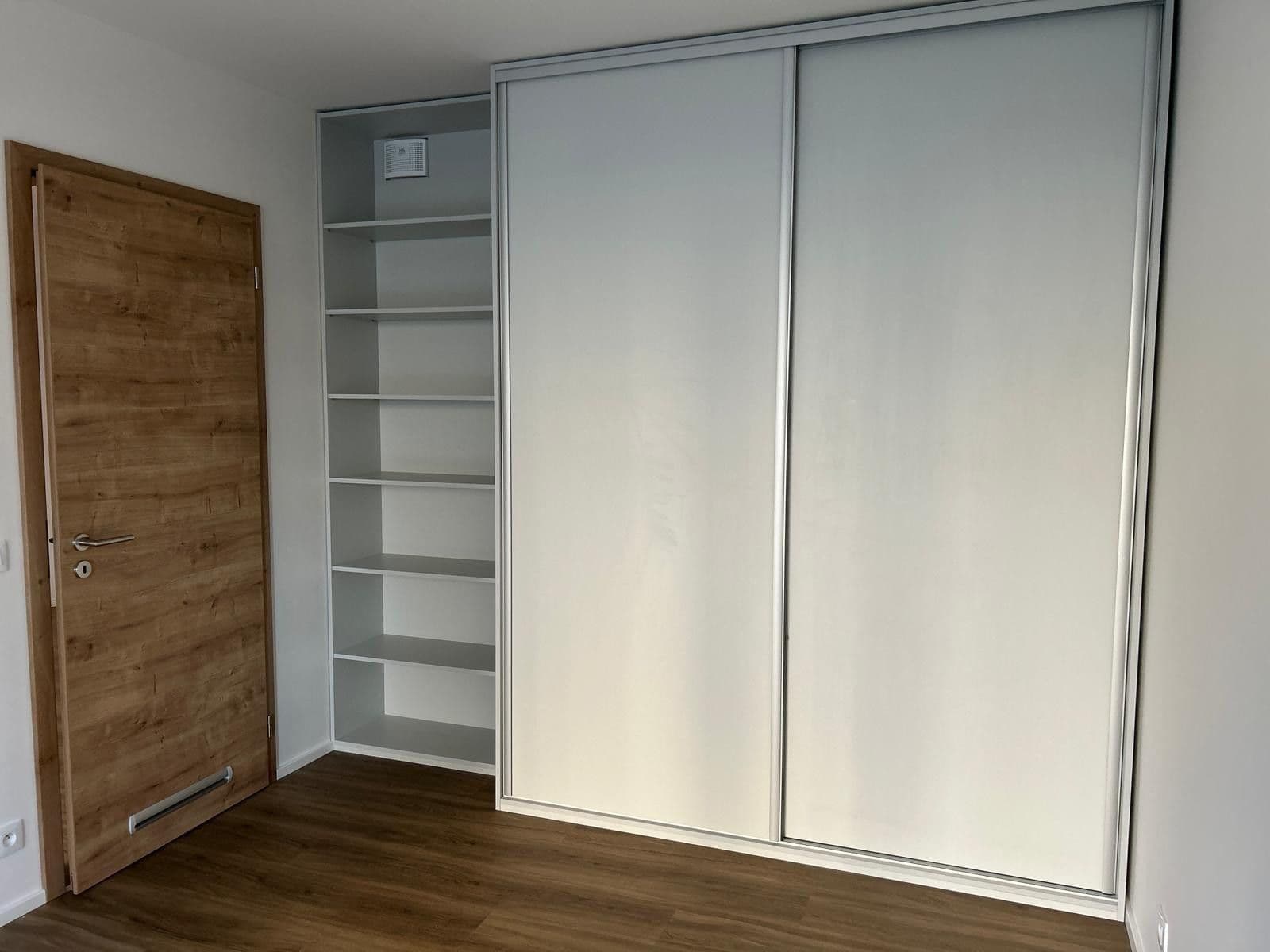 Predaj bytu 2-izbový 52 m², Plzeňská, Praha, Praha Predaj bytu 2-izbový 52 m², Plzeňská, Praha, Praha