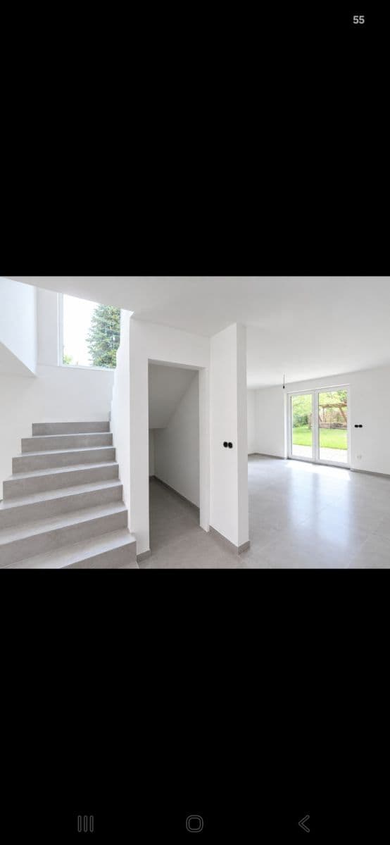 Predaj domu 140 m², pozemok 600 m², V průhonu, Lety, Středočeský kraj Predaj domu 140 m², pozemok 600 m², V průhonu, Lety, Středočeský kraj