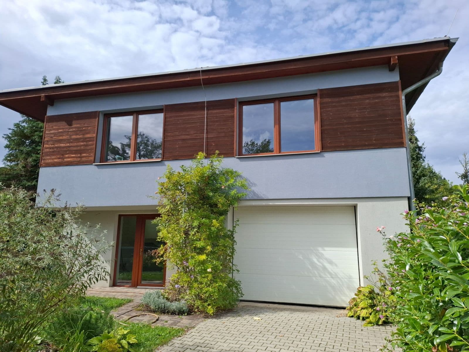 Predaj domu 140 m², pozemok 600 m², V průhonu, Lety, Středočeský kraj Predaj domu 140 m², pozemok 600 m², V průhonu, Lety, Středočeský kraj