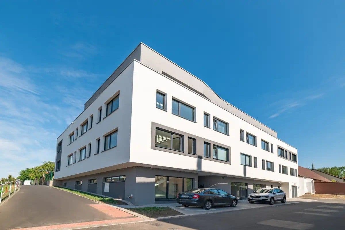 Prenájom bytu 3-izbový 61 m², Anny Čížkové, Praha, Praha Prenájom bytu 3-izbový 61 m², Anny Čížkové, Praha, Praha