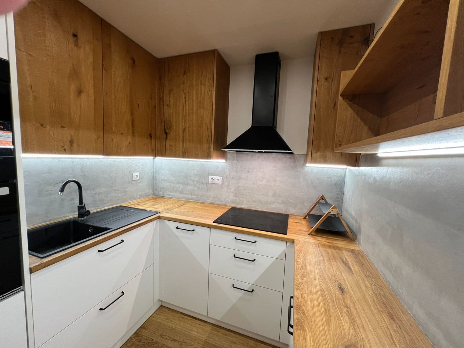 Prenájom bytu 3-izbový 61 m², Anny Čížkové, Praha, Praha Prenájom bytu 3-izbový 61 m², Anny Čížkové, Praha, Praha