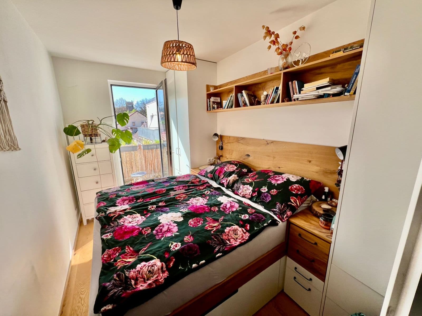 Prenájom bytu 3-izbový 61 m², Anny Čížkové, Praha, Praha Prenájom bytu 3-izbový 61 m², Anny Čížkové, Praha, Praha