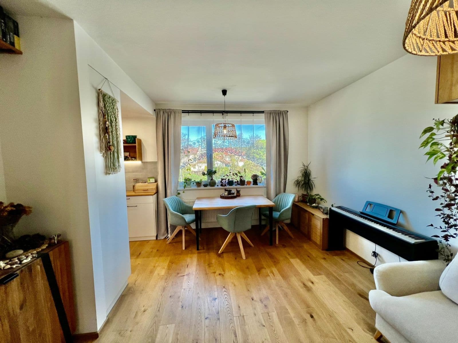 Prenájom bytu 3-izbový 61 m², Anny Čížkové, Praha, Praha Prenájom bytu 3-izbový 61 m², Anny Čížkové, Praha, Praha
