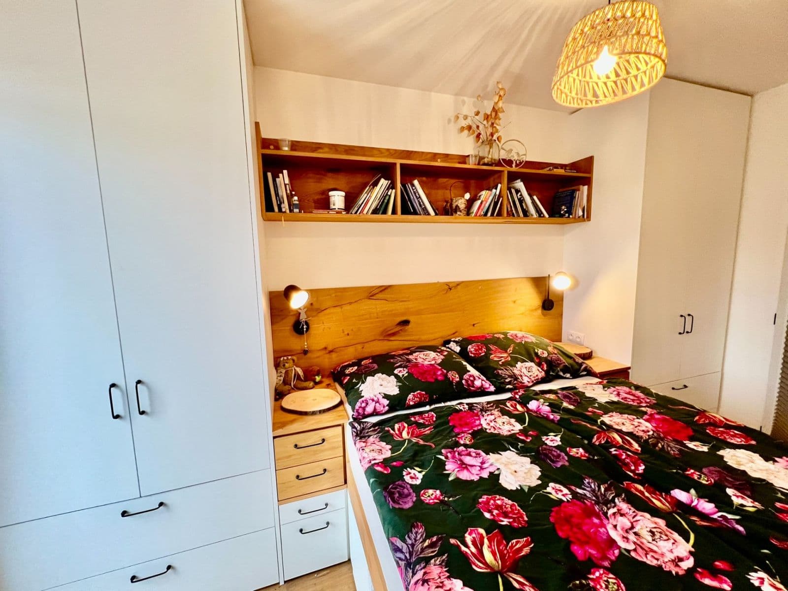 Prenájom bytu 3-izbový 61 m², Anny Čížkové, Praha, Praha Prenájom bytu 3-izbový 61 m², Anny Čížkové, Praha, Praha