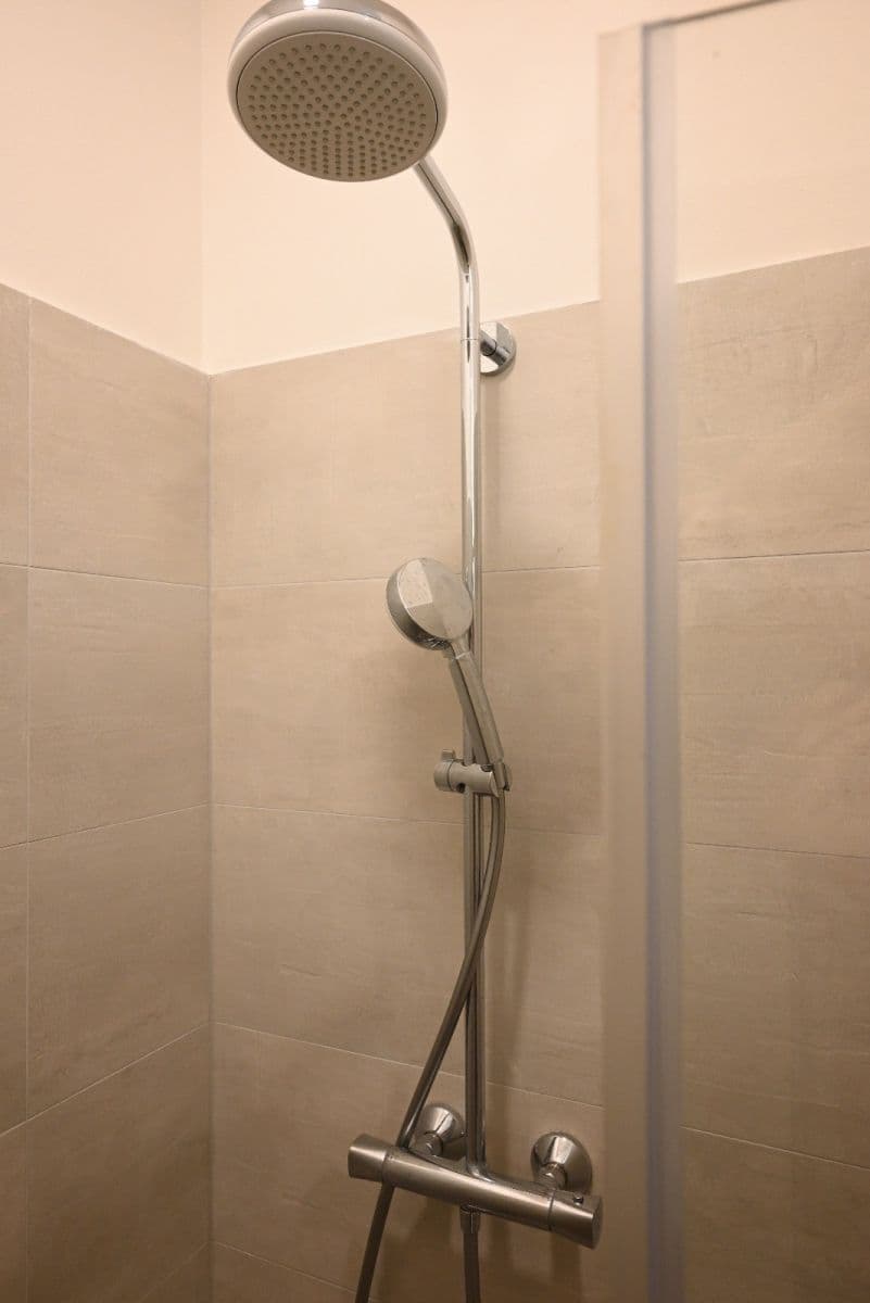 Prenájom bytu 2-izbový 58 m², Sokolovská, Praha, Praha Prenájom bytu 2-izbový 58 m², Sokolovská, Praha, Praha