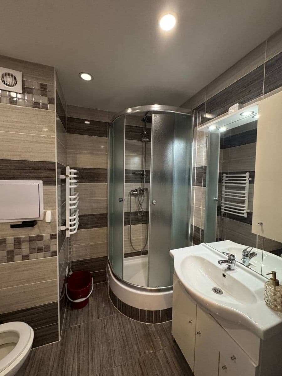 Predaj bytu 1-izbový 38 m², Nušlova, Praha, Praha Predaj bytu 1-izbový 38 m², Nušlova, Praha, Praha