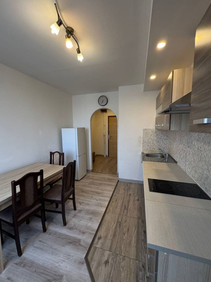 Predaj bytu 1-izbový 38 m², Nušlova, Praha, Praha Predaj bytu 1-izbový 38 m², Nušlova, Praha, Praha