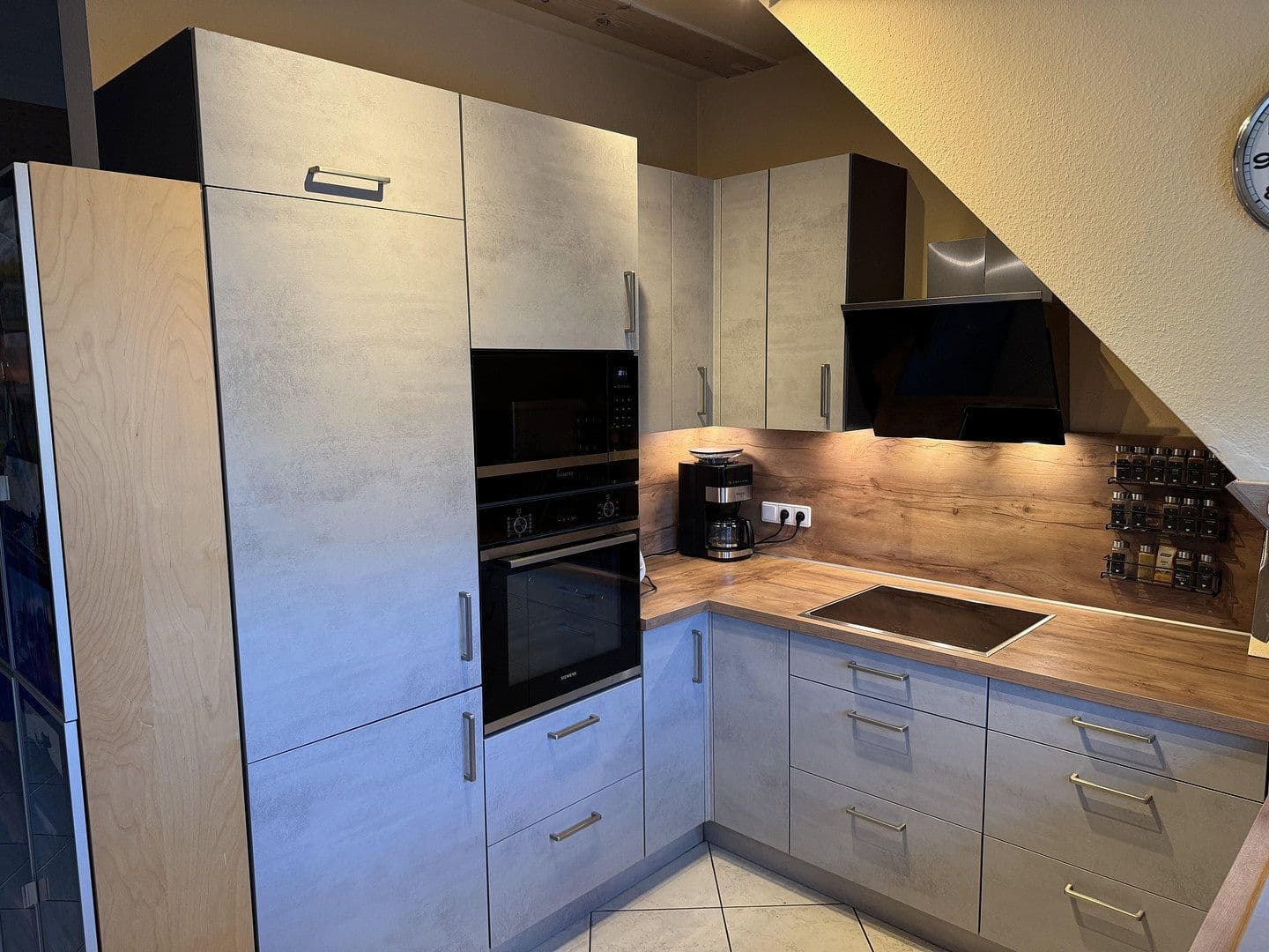 Predaj bytu 3-izbový 105 m², Ammerndorf, Bavorsko Predaj bytu 3-izbový 105 m², Ammerndorf, Bavorsko