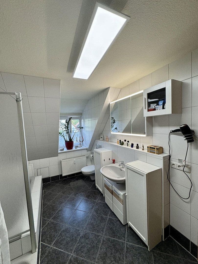 Predaj bytu 3-izbový 105 m², Ammerndorf, Bavorsko Predaj bytu 3-izbový 105 m², Ammerndorf, Bavorsko
