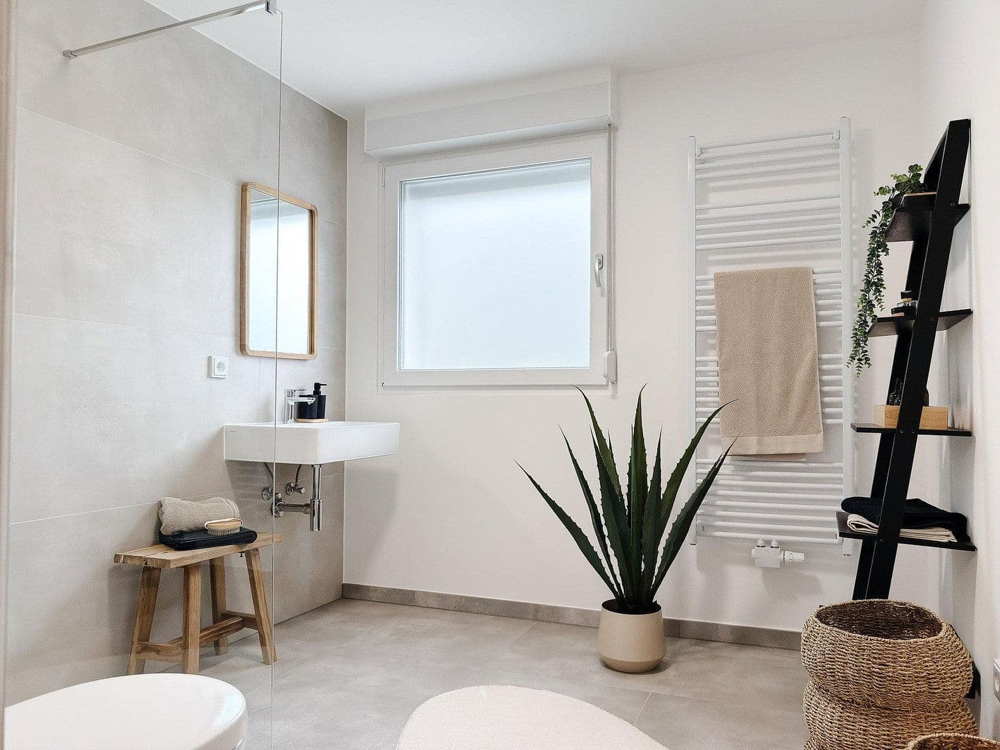 Predaj bytu 3-izbový 80 m², Offenbach Am Main, Hesensko Predaj bytu 3-izbový 80 m², Offenbach Am Main, Hesensko