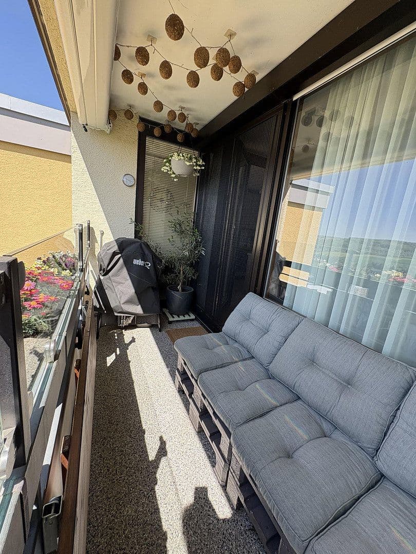 Predaj bytu 4-izbový 91 m², Neckartenzlingen, Bádensko-Wurttembersko Predaj bytu 4-izbový 91 m², Neckartenzlingen, Bádensko-Wurttembersko