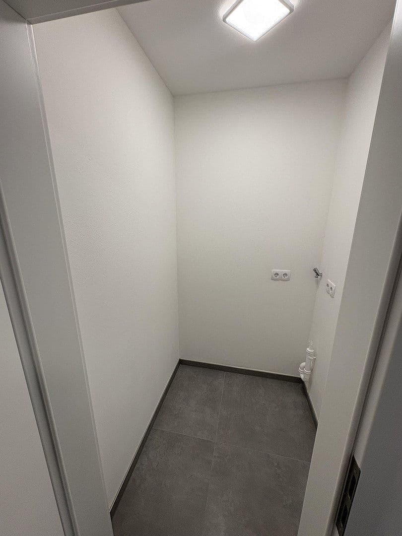 Prenájom bytu 4-izbový 89 m², Werner-von-Siemens-Allee 23, Röthenbach an der Pegnitz, Bavorsko Prenájom bytu 4-izbový 89 m², Werner-von-Siemens-Allee 23, Röthenbach an der Pegnitz, Bavorsko