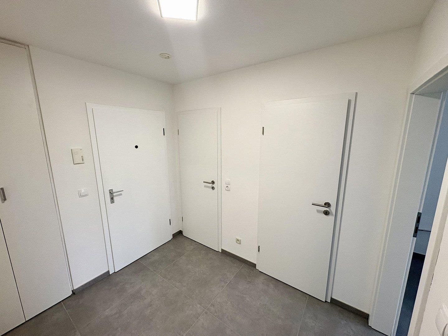 Prenájom bytu 4-izbový 89 m², Werner-von-Siemens-Allee 23, Röthenbach an der Pegnitz, Bavorsko Prenájom bytu 4-izbový 89 m², Werner-von-Siemens-Allee 23, Röthenbach an der Pegnitz, Bavorsko