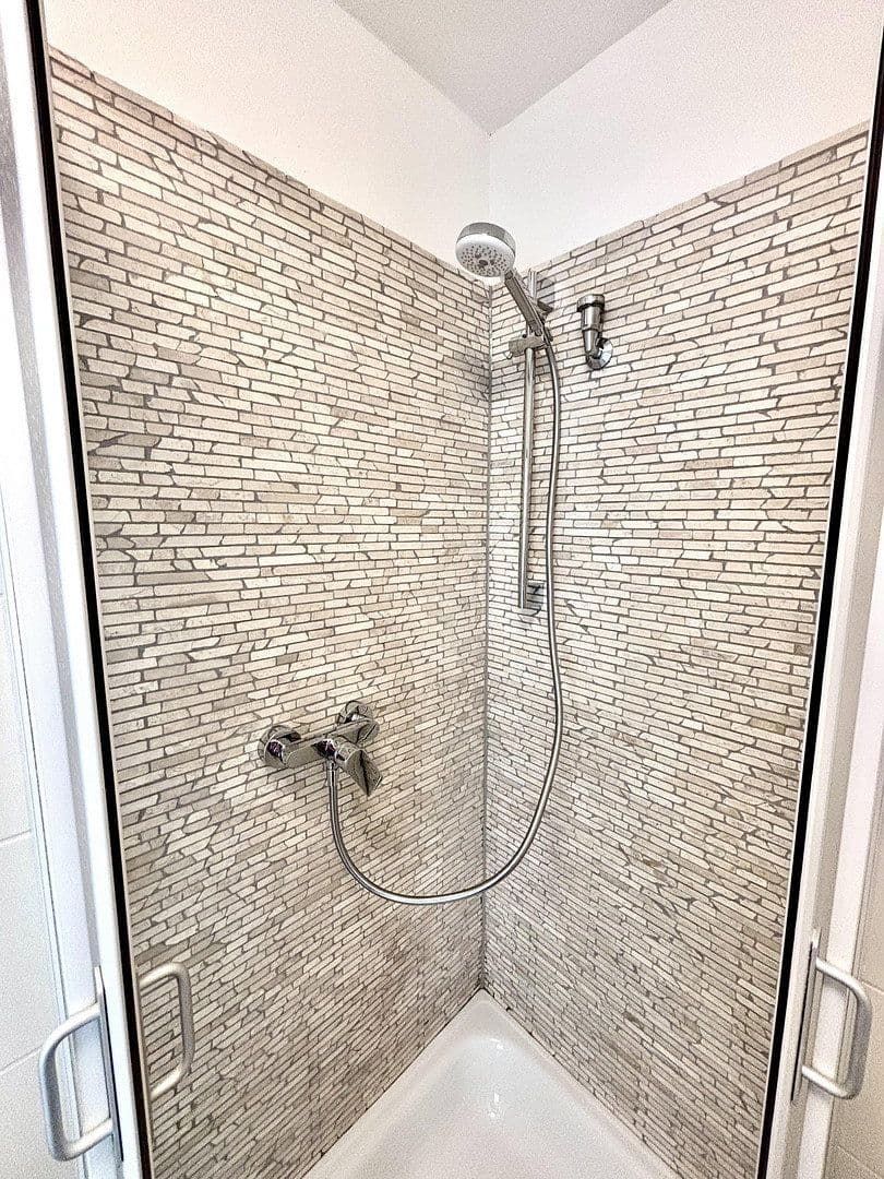 Prenájom bytu 2-izbový 35 m², Köln-Aachener-Str. 91, Bergheim, Severné Porýnie - Westfálsko Prenájom bytu 2-izbový 35 m², Köln-Aachener-Str. 91, Bergheim, Severné Porýnie - Westfálsko