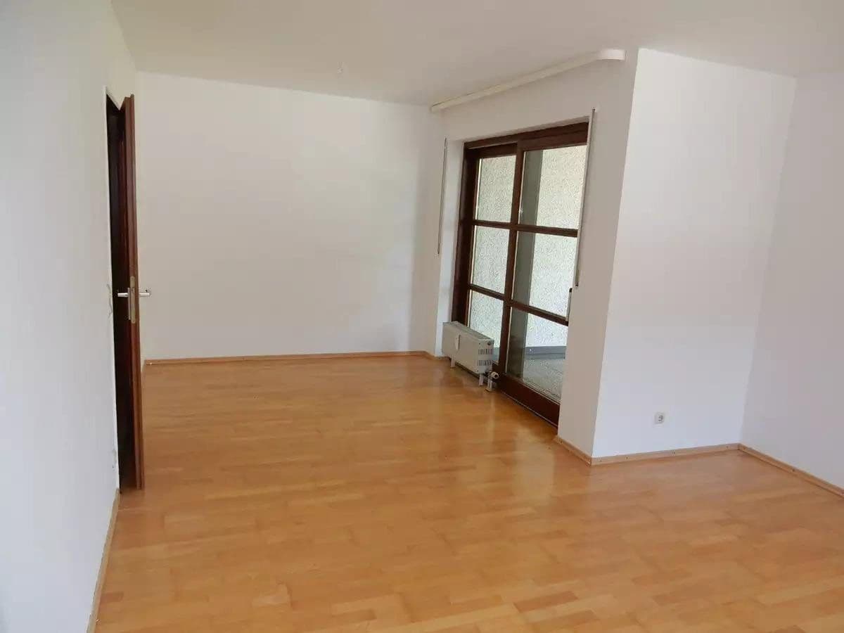 Prenájom bytu 2-izbový 77 m², Wolf-Huber-Straße, Passau, Bavorsko Prenájom bytu 2-izbový 77 m², Wolf-Huber-Straße, Passau, Bavorsko