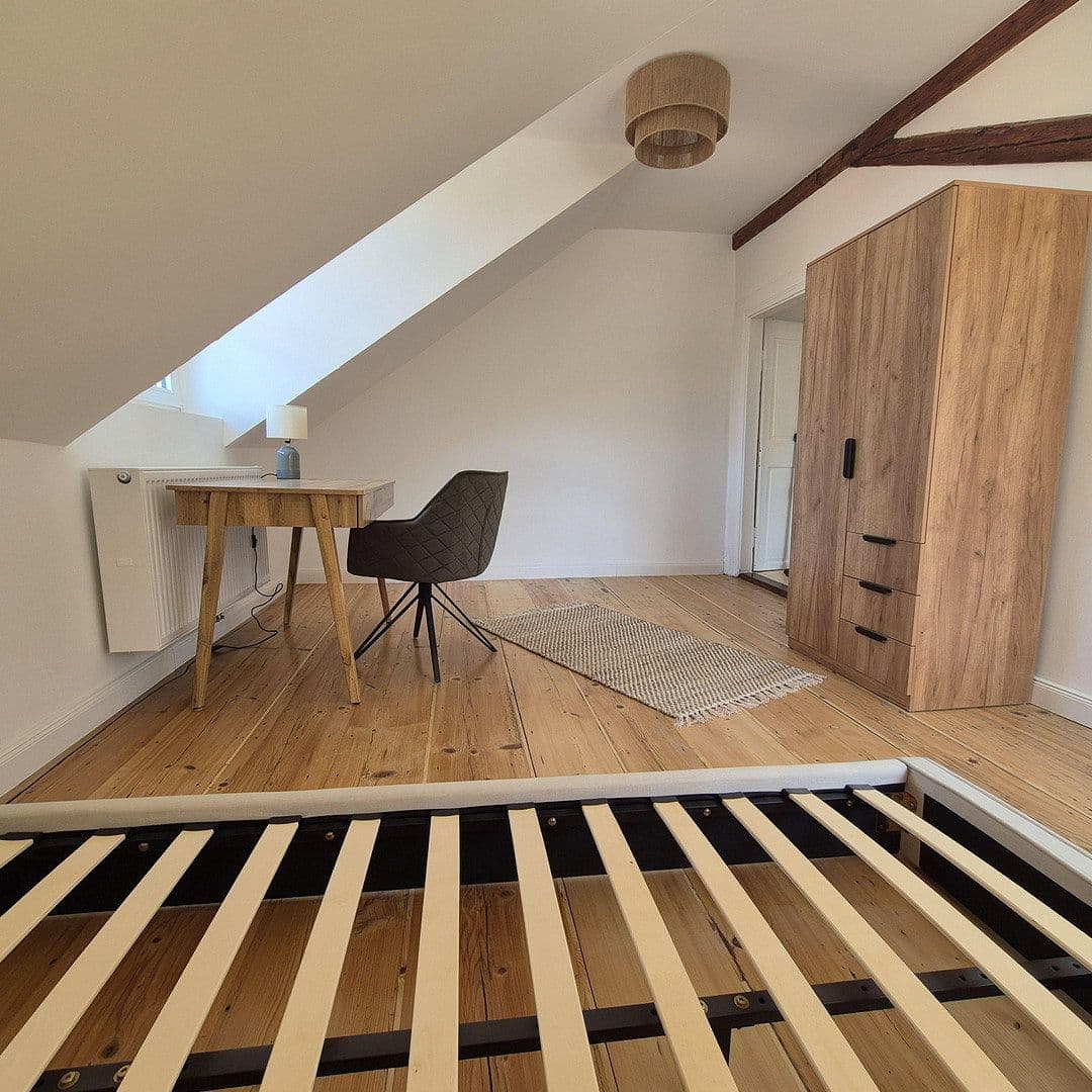Prenájom bytu 1-izbový 13 m², Heidelberg, Bádensko-Wurttembersko Prenájom bytu 1-izbový 13 m², Heidelberg, Bádensko-Wurttembersko