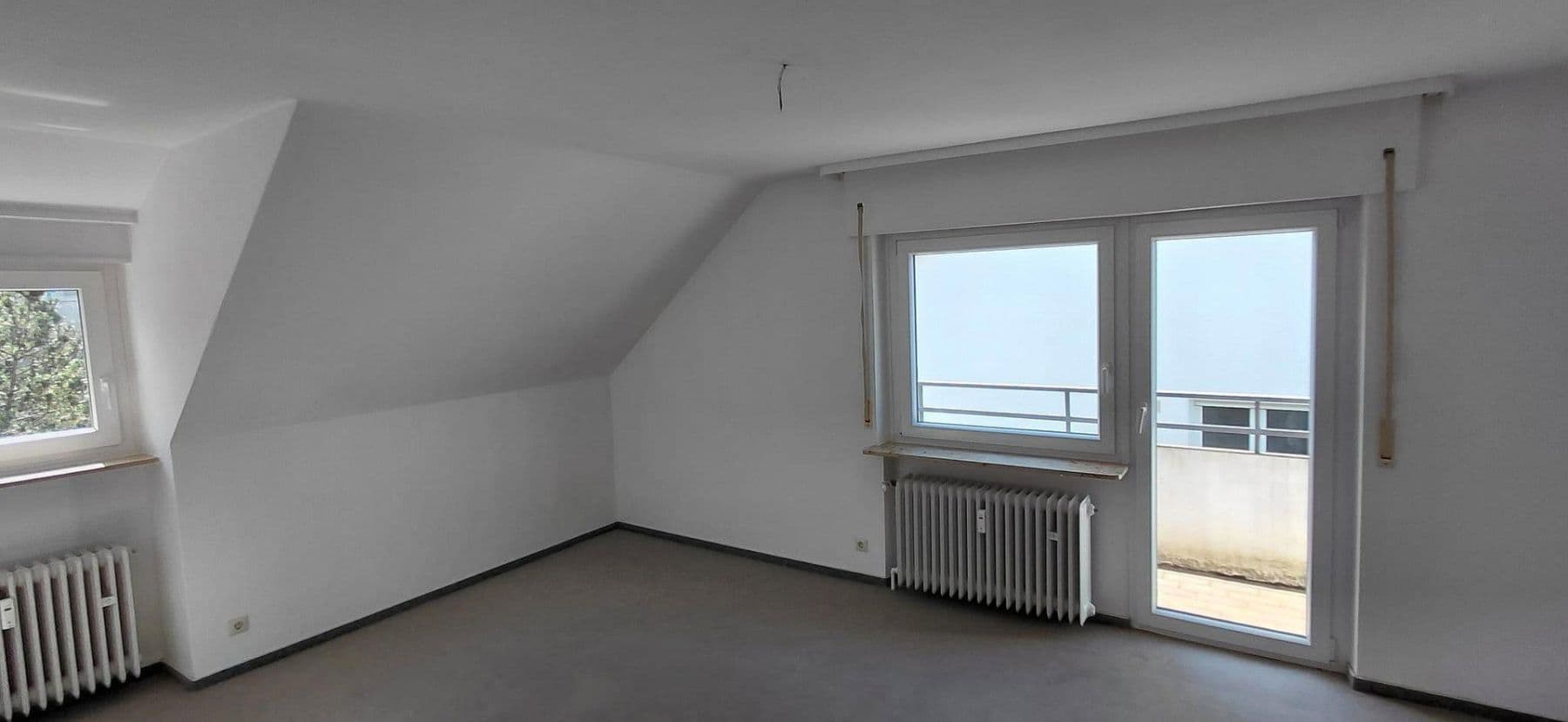 Prenájom bytu 3-izbový 73 m², Stuttgart, Bádensko-Wurttembersko Prenájom bytu 3-izbový 73 m², Stuttgart, Bádensko-Wurttembersko