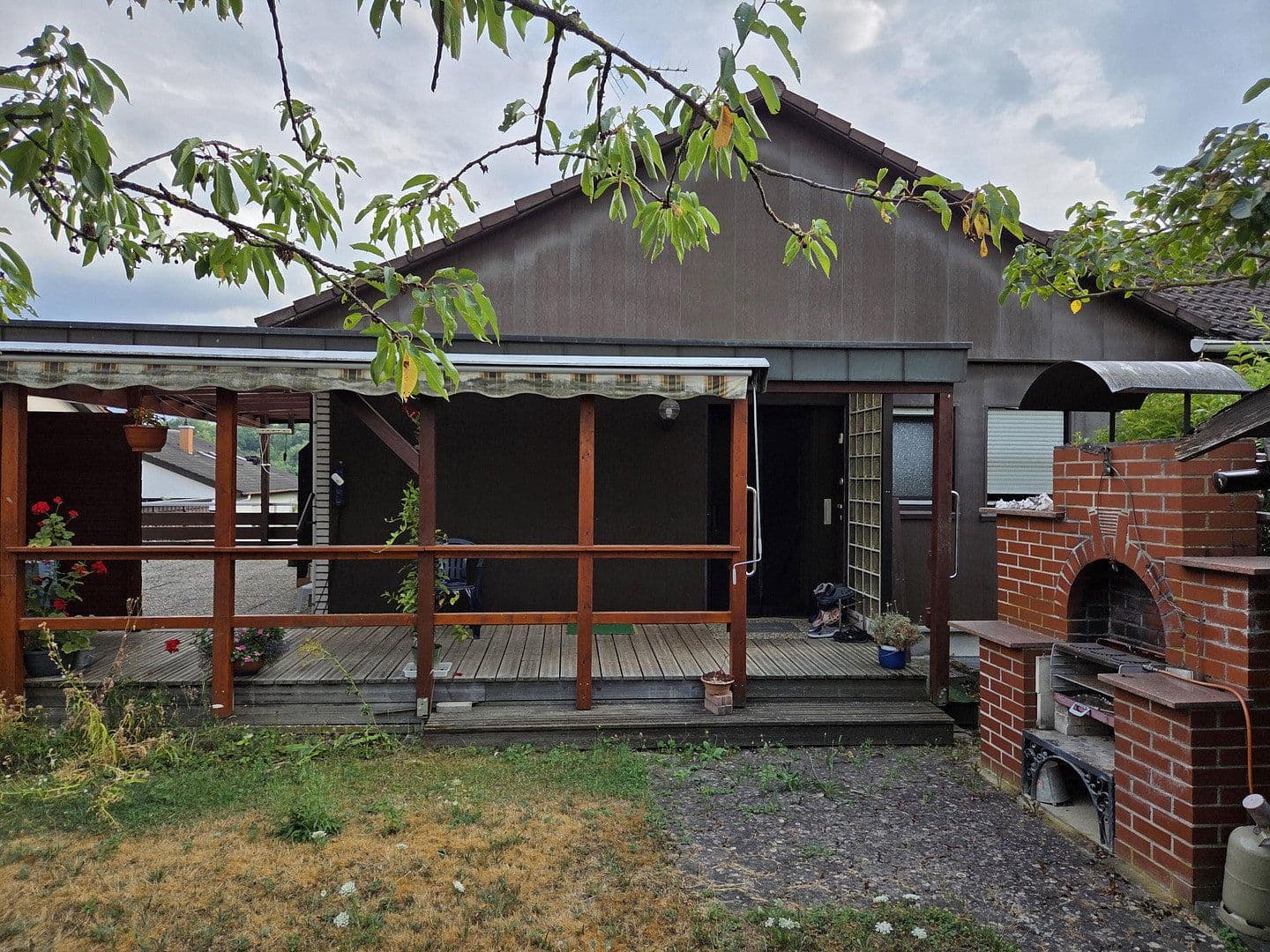 Predaj domu 230 m², pozemok 726 m², Parkweg 3, Vaihingen an der Enz, Bádensko-Wurttembersko Predaj domu 230 m², pozemok 726 m², Parkweg 3, Vaihingen an der Enz, Bádensko-Wurttembersko