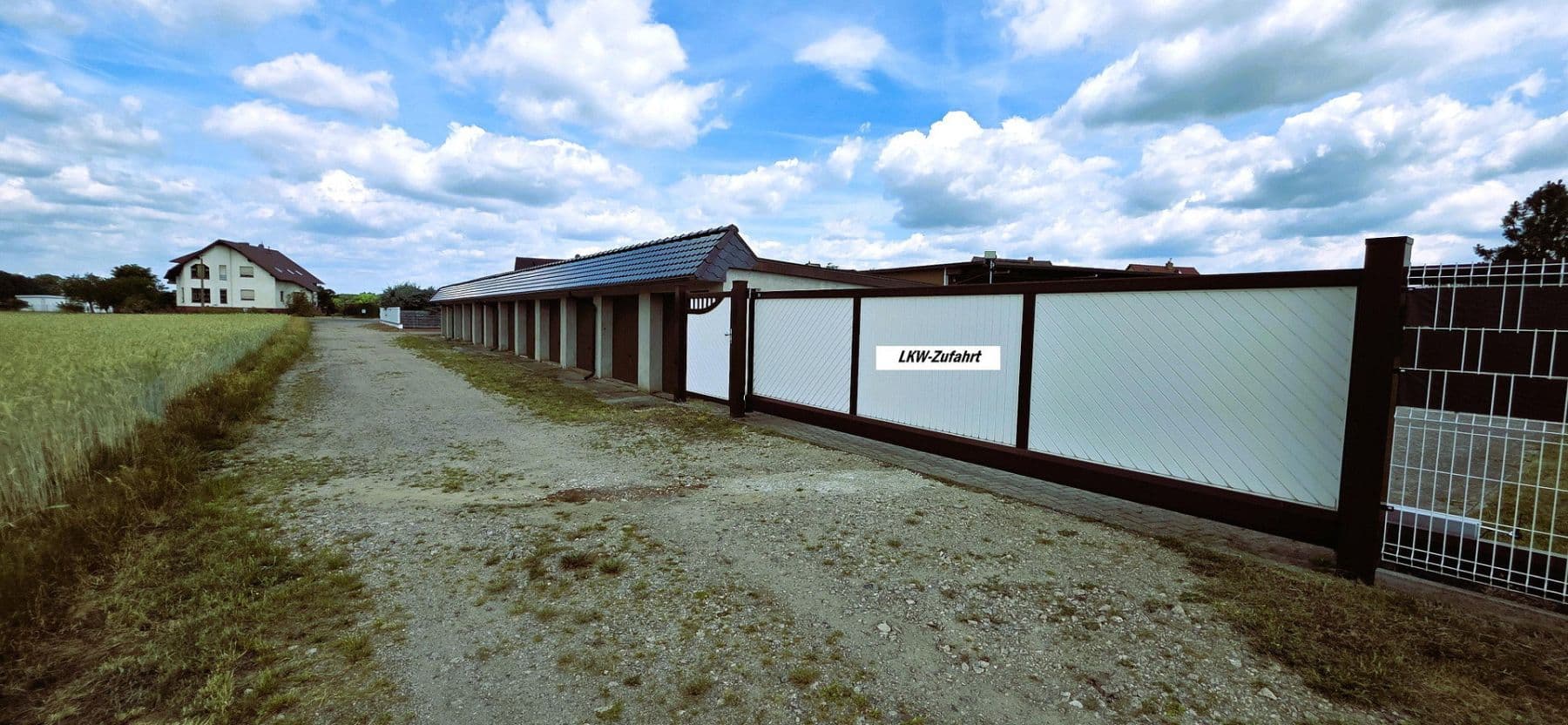Predaj domu 75 m², pozemok 5.000 m², Guben, Brandenbursko Predaj domu 75 m², pozemok 5.000 m², Guben, Brandenbursko