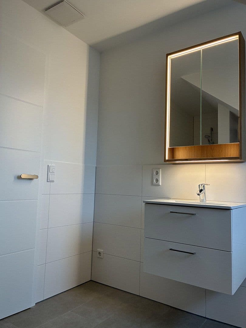 Prenájom bytu 3-izbový 85 m², Forstweg 15, Heide, Šlezvicko-Holštajnsko Prenájom bytu 3-izbový 85 m², Forstweg 15, Heide, Šlezvicko-Holštajnsko