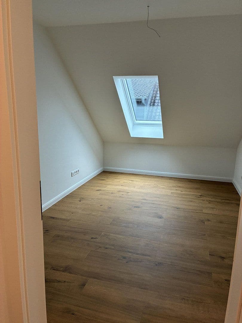 Prenájom bytu 3-izbový 85 m², Forstweg 15, Heide, Šlezvicko-Holštajnsko Prenájom bytu 3-izbový 85 m², Forstweg 15, Heide, Šlezvicko-Holštajnsko