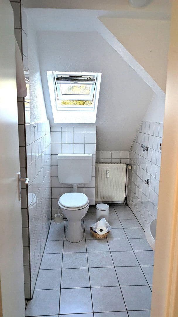 Prenájom bytu 2-izbový 70 m², Gelsenkirchen, Severné Porýnie - Westfálsko Prenájom bytu 2-izbový 70 m², Gelsenkirchen, Severné Porýnie - Westfálsko