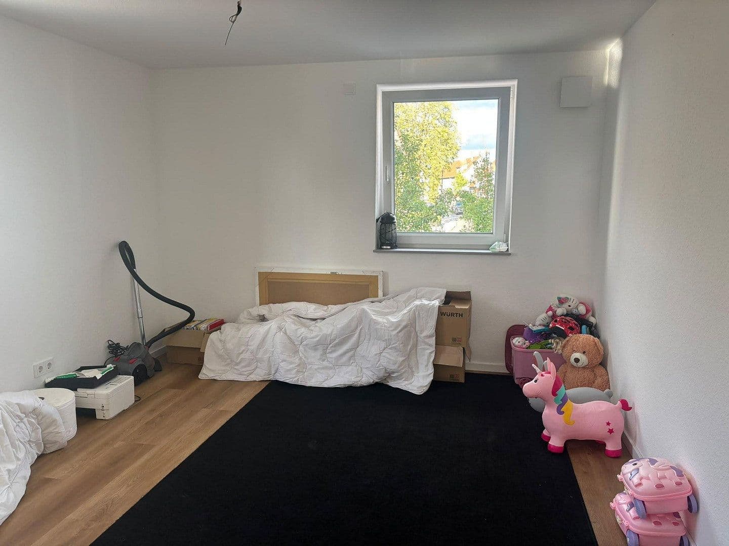 Prenájom bytu 4-izbový 111 m², Crailsheimer Str. 2, Frankenhardt, Bádensko-Wurttembersko Prenájom bytu 4-izbový 111 m², Crailsheimer Str. 2, Frankenhardt, Bádensko-Wurttembersko