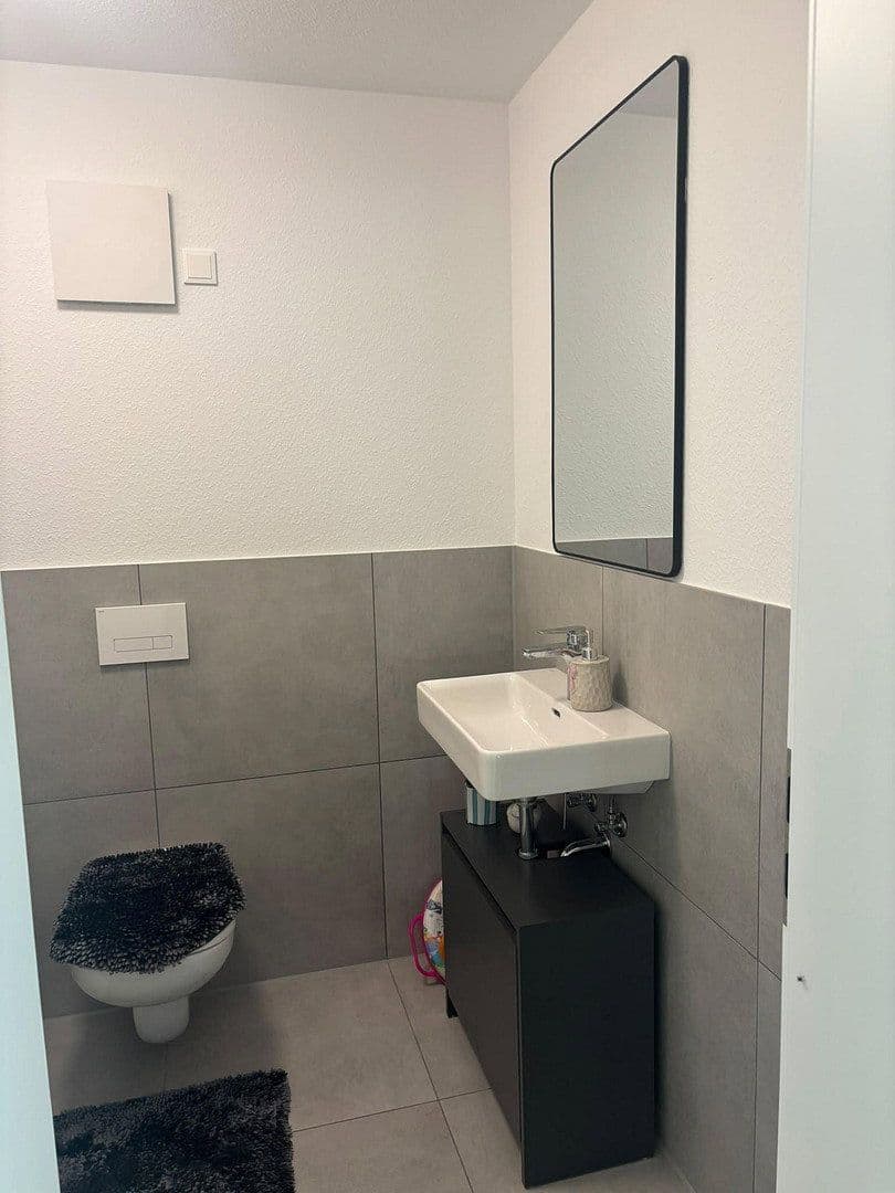 Prenájom bytu 4-izbový 111 m², Crailsheimer Str. 2, Frankenhardt, Bádensko-Wurttembersko Prenájom bytu 4-izbový 111 m², Crailsheimer Str. 2, Frankenhardt, Bádensko-Wurttembersko