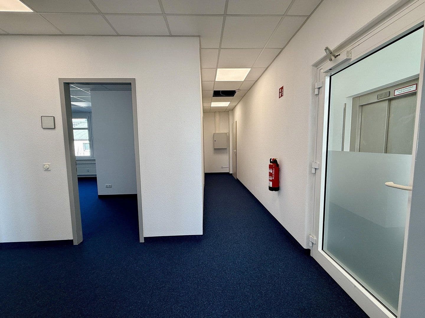 Prenájom kancelárie 101 m², Seeburger Str. 25, Berlin, Berlín Prenájom kancelárie 101 m², Seeburger Str. 25, Berlin, Berlín