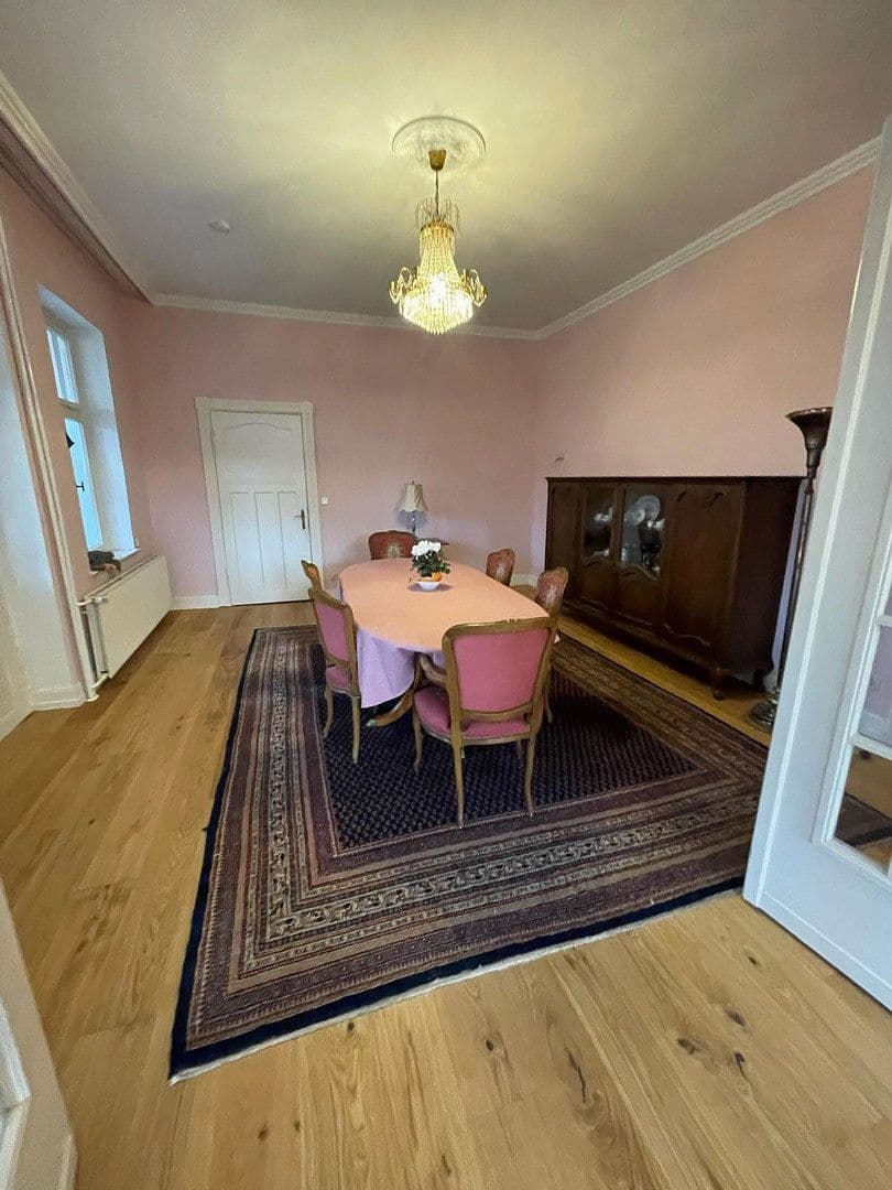 Predaj domu 350 m², pozemok 4.000 m², Schnega, Dolné Sasko Predaj domu 350 m², pozemok 4.000 m², Schnega, Dolné Sasko