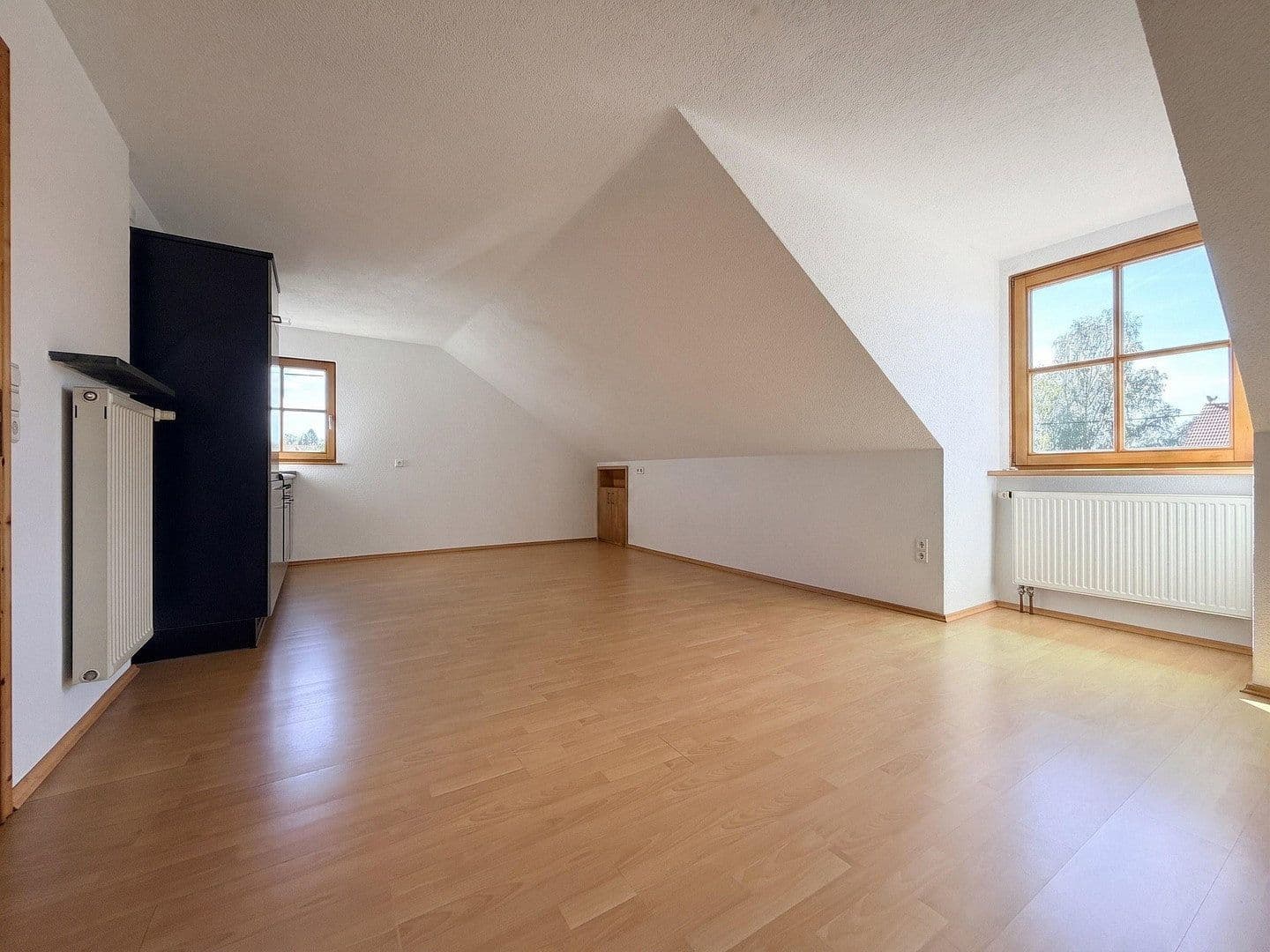 Prenájom domu 175 m², pozemok 684 m², Germaringen, Bavorsko Prenájom domu 175 m², pozemok 684 m², Germaringen, Bavorsko