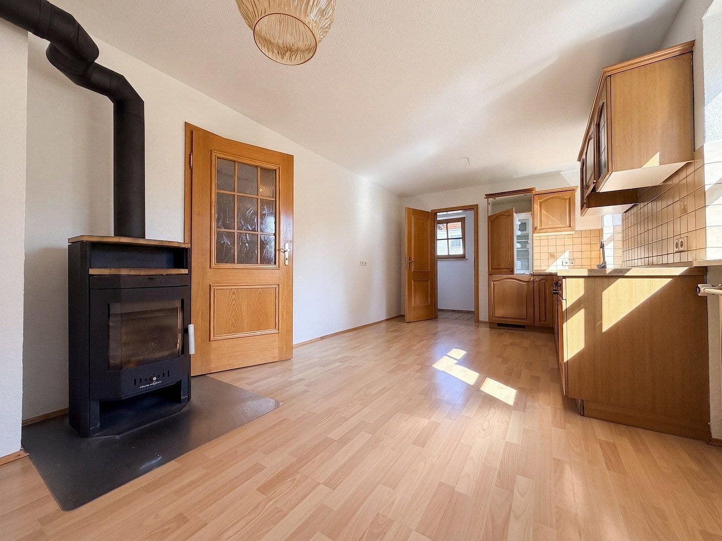Prenájom domu 175 m², pozemok 684 m², Germaringen, Bavorsko Prenájom domu 175 m², pozemok 684 m², Germaringen, Bavorsko