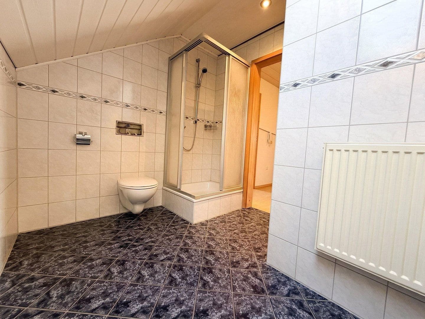 Prenájom domu 175 m², pozemok 684 m², Germaringen, Bavorsko Prenájom domu 175 m², pozemok 684 m², Germaringen, Bavorsko
